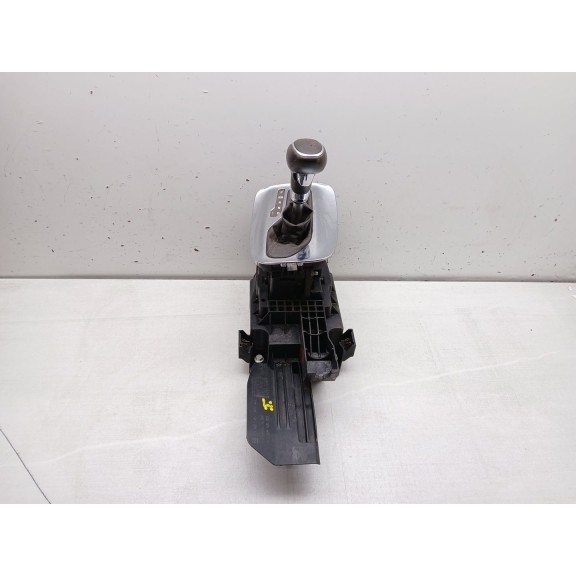 Recambio de palanca cambio para opel insignia a (g09) 1.6 turbo (68) referencia OEM IAM 13261545  
