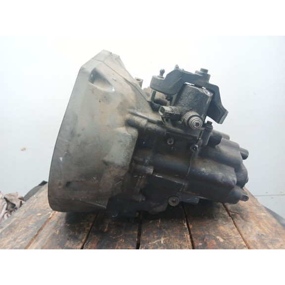 Recambio de caja casco para ford focus iii 1.6 tdci referencia OEM IAM AV6R7002  