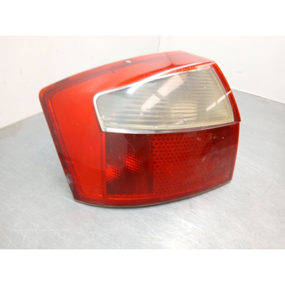 Recambio de piloto trasero izquierdo para audi a4 b6 (8e2) 2.0 referencia OEM IAM 153947  