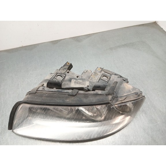 Recambio de faro izquierdo para audi a4 b6 (8e2) 2.0 referencia OEM IAM 8E0941029C  