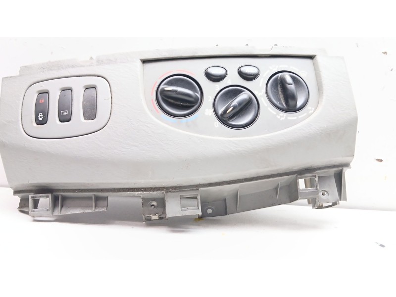 Recambio de mando calefaccion / aire acondicionado para nissan primastar furgoneta (x83) 2.0 dci 115 referencia OEM IAM X83RSAPH