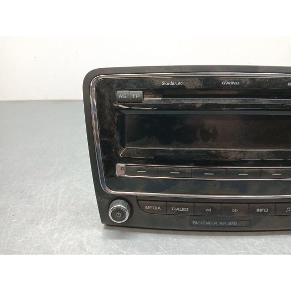 Recambio de sistema audio / radio cd para skoda superb ii (3t4) 2.0 tdi 16v referencia OEM IAM 3T0035161G  