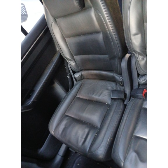 Recambio de asiento trasero izquierdo para volkswagen touran (1t3) 2.0 tdi referencia OEM IAM   