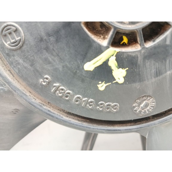 Recambio de electroventilador para seat leon (1p1) 1.6 tdi referencia OEM IAM 1k0121203an 1137328616 3136613363