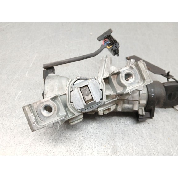 Recambio de conmutador de arranque para seat leon (1p1) 1.6 tdi referencia OEM IAM 1K0905851B  