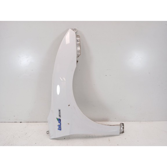 Recambio de aleta delantera derecha para hyundai i40 i cw (vf) 1.7 crdi referencia OEM IAM   