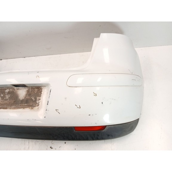 Recambio de paragolpes trasero para seat ibiza iii (6l1) 1.4 16v referencia OEM IAM 6807421F  
