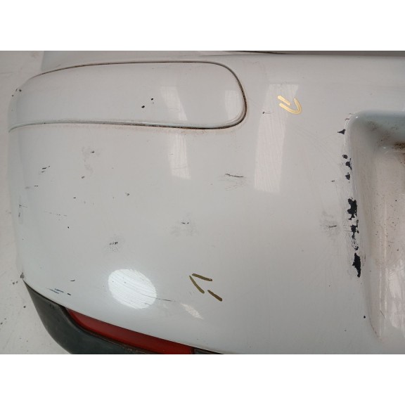 Recambio de paragolpes trasero para seat ibiza iii (6l1) 1.4 16v referencia OEM IAM 6807421F  