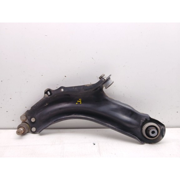 Recambio de brazo suspension inferior delantero izquierdo para renault kangoo profesional referencia OEM IAM   