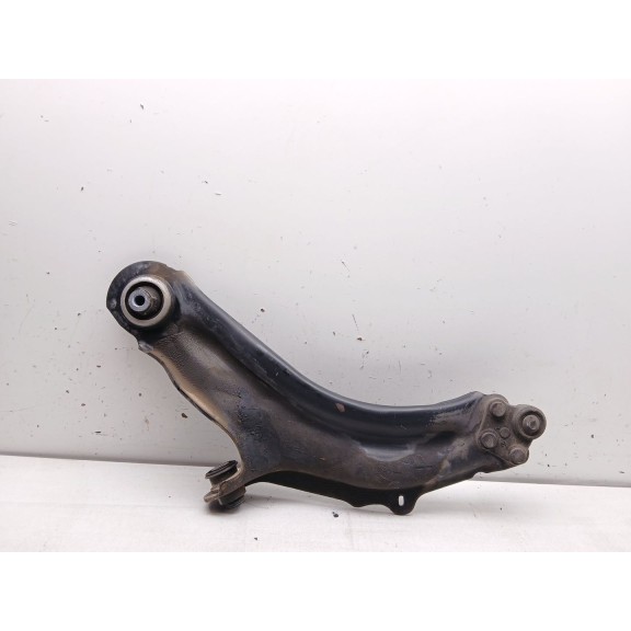 Recambio de brazo suspension inferior delantero derecho para renault kangoo profesional referencia OEM IAM   
