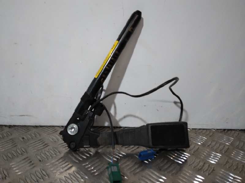 Recambio de pretensor airbag derecho para opel astra h berlina elegance referencia OEM IAM G601788301 ENGANCHE 041217970