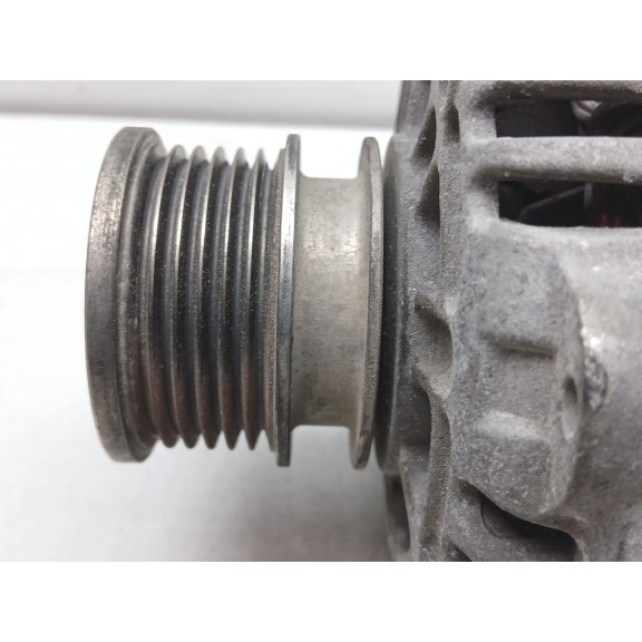 Recambio de alternador para opel insignia berlina 2.0 cdti cat referencia OEM IAM 13502583  