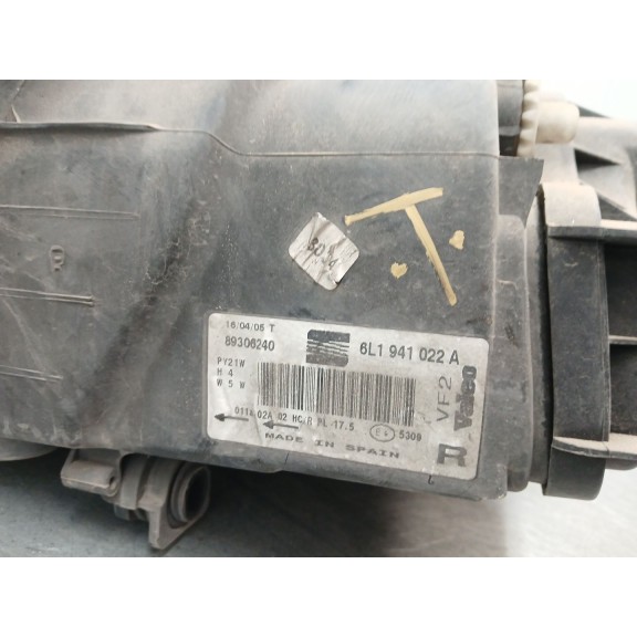 Recambio de faro derecho para seat ibiza iii (6l1) 1.4 16v referencia OEM IAM 6L941022A  