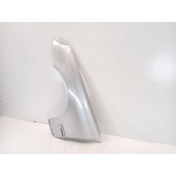 Recambio de aleta delantera izquierda para mercedes-benz clk (c209) clk 280 (209.354) referencia OEM IAM A2098800318  