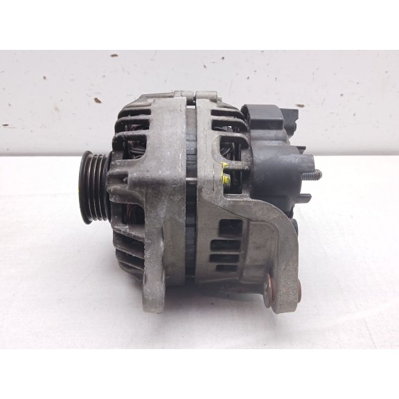 Recambio de alternador para nissan micra iii (k12) 1.2 16v referencia OEM IAM 23100ax62b tg8s024 2543488a
