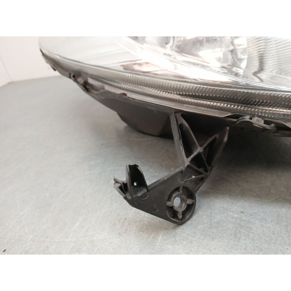 Recambio de faro derecho para nissan micra iii (k12) 1.2 16v referencia OEM IAM 26010BC60  89900075