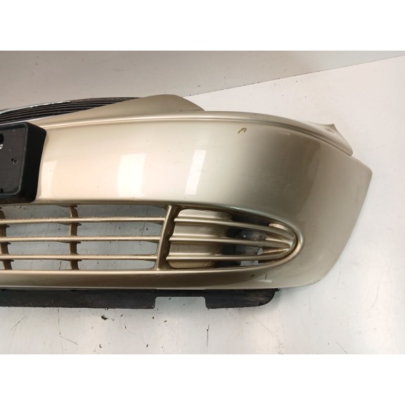 Recambio de paragolpes delantero para chrysler voyager iv (rg, rs) 2.5 crd referencia OEM IAM 04857388AA  