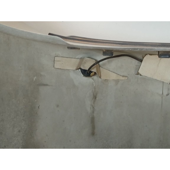 Recambio de paragolpes trasero para chrysler voyager iv (rg, rs) 2.5 crd referencia OEM IAM 5018631AA 04857560AA 