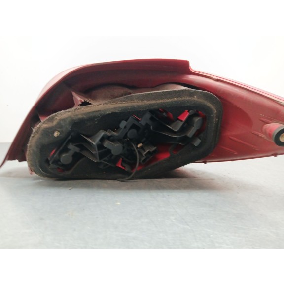 Recambio de piloto trasero izquierdo para peugeot 307 (3a/c) 1.6 hdi referencia OEM IAM 9655767680  