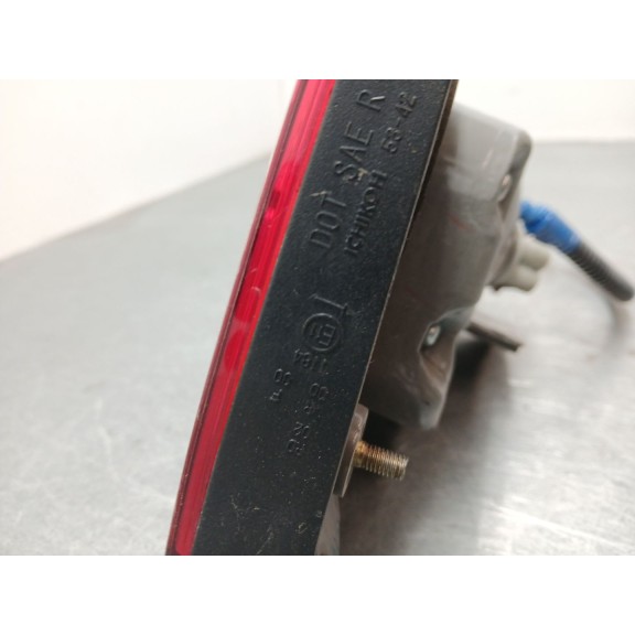 Recambio de piloto trasero izquierdo interior para lexus is ii (_e2_) 220d (ale20) referencia OEM IAM E111184  