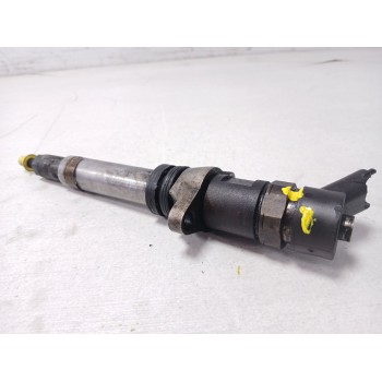 Recambio de inyector para peugeot 407 st sport referencia OEM IAM 0445110259  