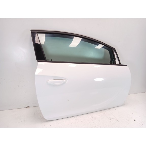 Recambio de puerta delantera derecha para opel astra j gtc 1.4 (08) referencia OEM IAM   