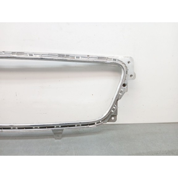 Recambio de rejilla paragolpes delantero para bentley flying spur (4w_) 6.0 w12 referencia OEM IAM 3SE807977  