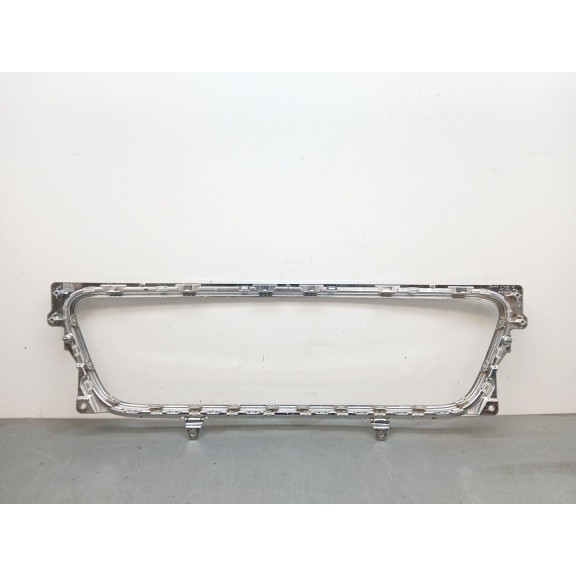 Recambio de rejilla paragolpes delantero para bentley flying spur (4w_) 6.0 w12 referencia OEM IAM 3SE807977  