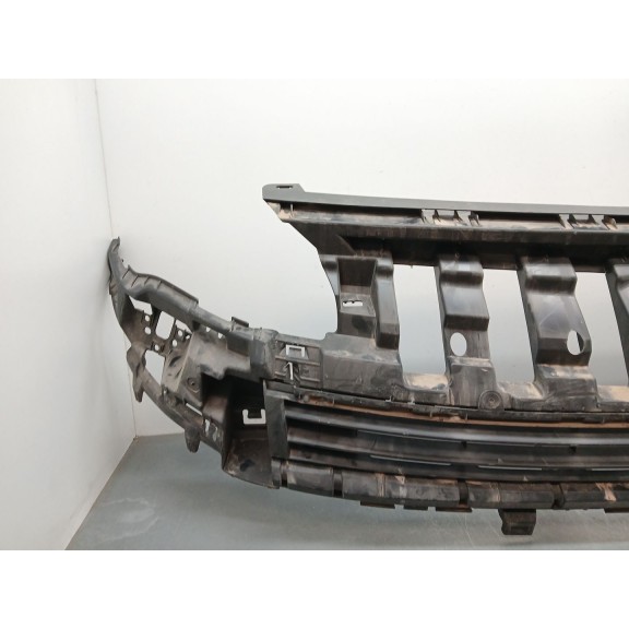 Recambio de rejilla delantera para citroën berlingo 1.6 hdi 75 xtr referencia OEM IAM 9682581680  