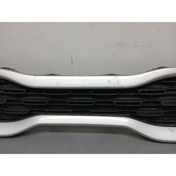 Recambio de rejilla paragolpes central para kia niro (de) 1.6 gdi hybrid referencia OEM IAM 86351G6000  