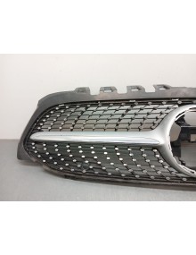 Recambio de rejilla paragolpes central para mercedes-benz clase a (w177) a 180 d (177.010) referencia OEM IAM A1778880200   2