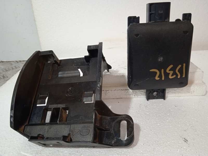 Recambio de modulo electronico para volkswagen arteon (3h8) referencia OEM IAM 2Q0907686B ANGULO MUERTO DERECHO