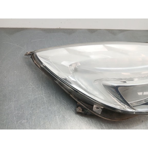 Recambio de faro derecho para opel insignia berlina 2.0 cdti cat referencia OEM IAM 1EJ00963002  