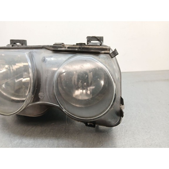 Recambio de faro derecho para bmw 3 compact (e46) 320 td referencia OEM IAM 0301187202  