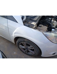 Recambio de aleta delantera derecha para ford focus iii 1.6 tdci referencia OEM IAM 2171302  