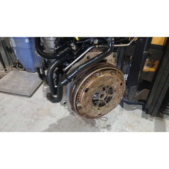 Recambio de motor completo para volkswagen golf v (1k1) 1.9 tdi referencia OEM IAM BKC B 