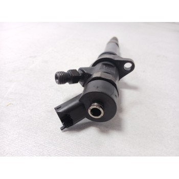 Recambio de inyector para peugeot 407 st sport referencia OEM IAM 0445110259  