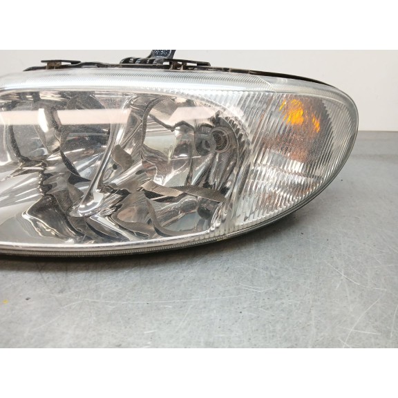 Recambio de faro izquierdo para chrysler voyager iv (rg, rs) 2.5 crd referencia OEM IAM 04857703ABB  