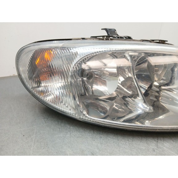 Recambio de faro derecho para chrysler voyager iv (rg, rs) 2.5 crd referencia OEM IAM 04857702ABF  