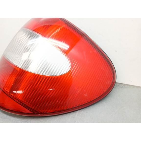 Recambio de piloto trasero derecho para chrysler voyager iv (rg, rs) 2.5 crd referencia OEM IAM 04857306AB  