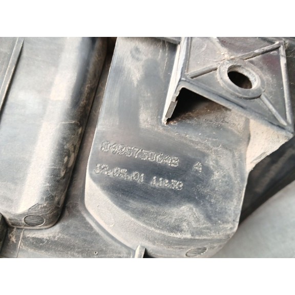 Recambio de piloto trasero derecho para chrysler voyager iv (rg, rs) 2.5 crd referencia OEM IAM 04857306AB  