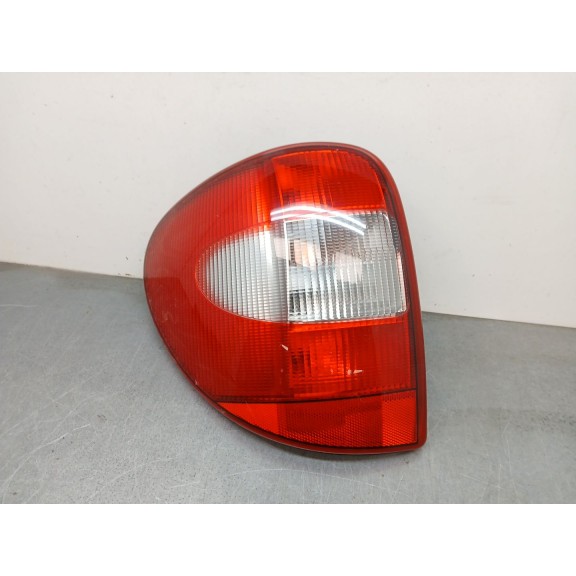 Recambio de piloto trasero izquierdo para chrysler voyager iv (rg, rs) 2.5 crd referencia OEM IAM 04857307AB  