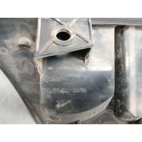 Recambio de piloto trasero izquierdo para chrysler voyager iv (rg, rs) 2.5 crd referencia OEM IAM 04857307AB  