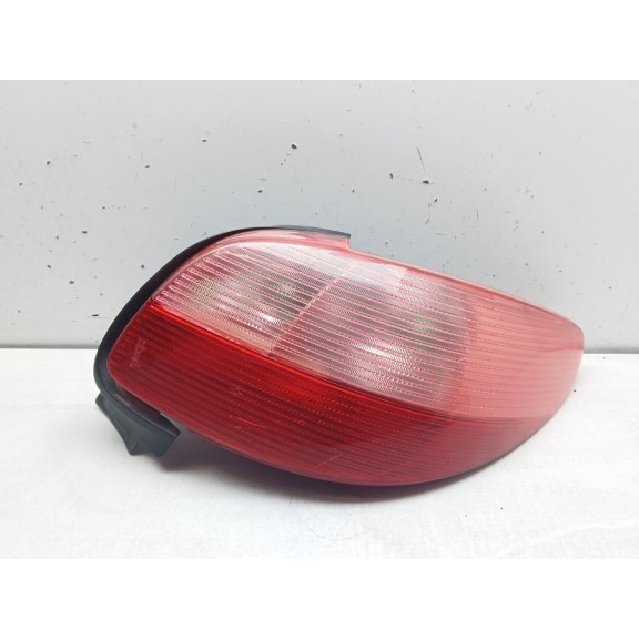 Recambio de piloto trasero derecho para peugeot 206 cc (2d) 1.6 referencia OEM IAM   