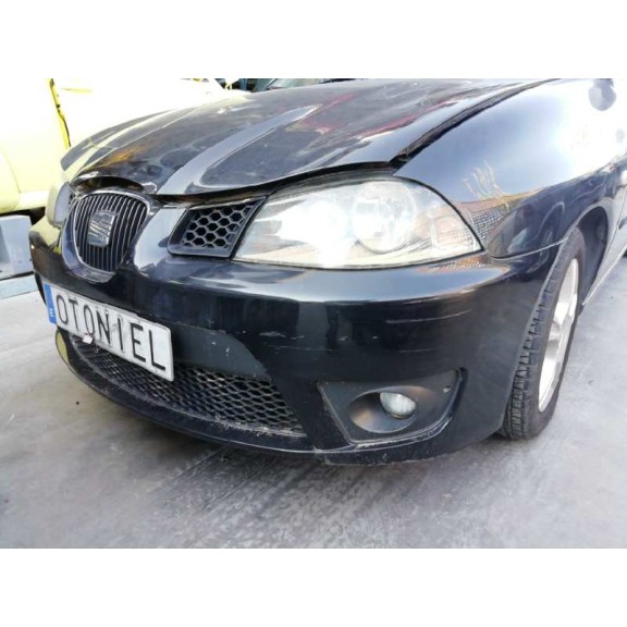seat ibiza (6l1) del año 2002