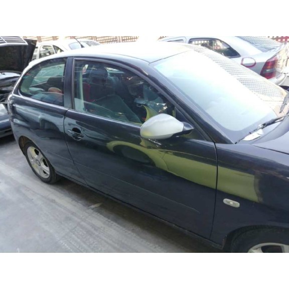 seat ibiza (6l1) del año 2002