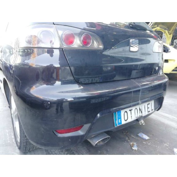 seat ibiza (6l1) del año 2002