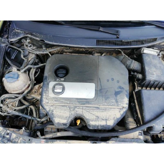 seat ibiza (6l1) del año 2002