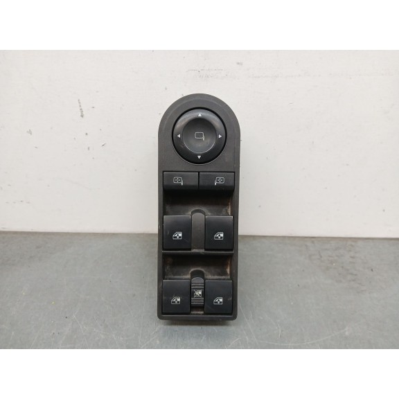 Recambio de mando elevalunas delantero izquierdo para opel astra h berlina cosmo referencia OEM IAM 13209204 4 TECLAS 