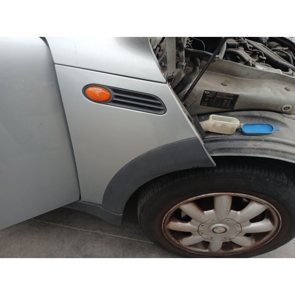 Recambio de aleta delantera derecha para mini mini (r50, r53) cooper referencia OEM IAM 41217037438  